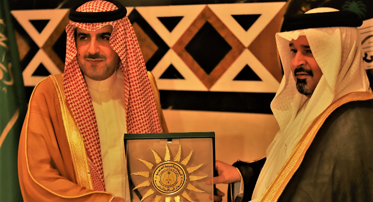 رئيس ديوان الرقابة المالية والإدارية يزور ديوان المراقبة العامة بالمملكة العربية السعودية